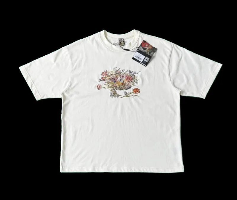 Derschutze "garden of eden"  T Shirt off white