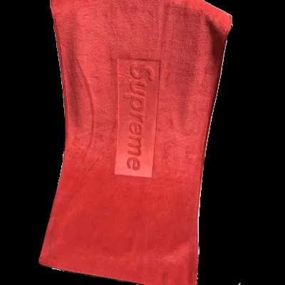 Supreme Towel