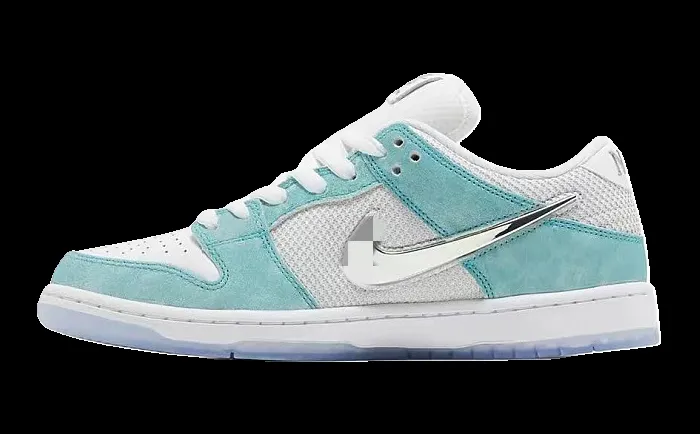Dunk SB April