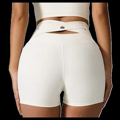 Alo Short