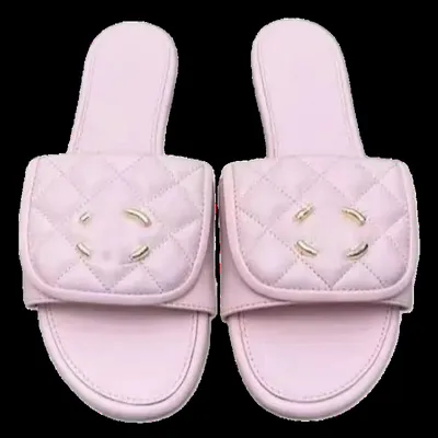 Chanel Slipper